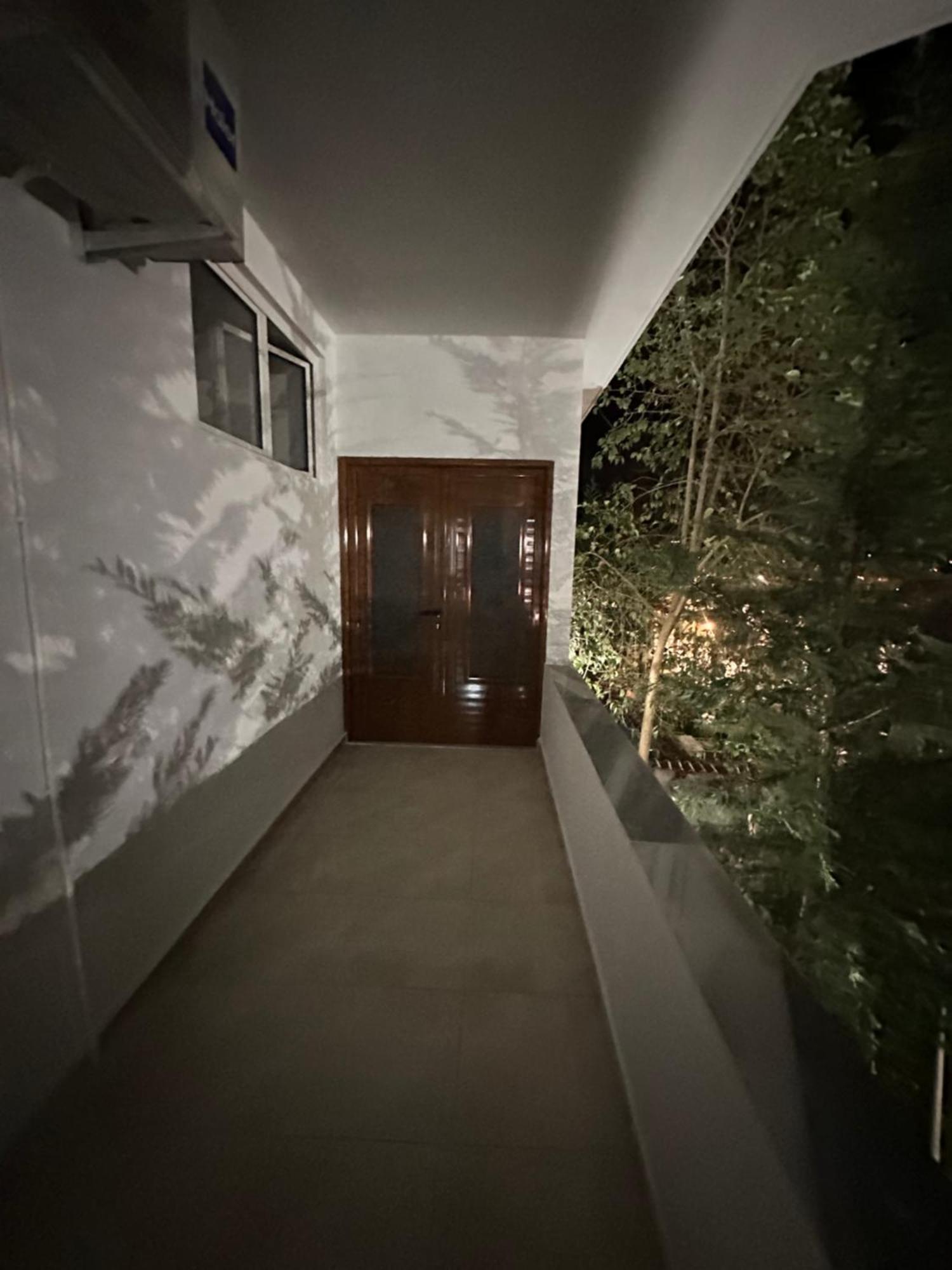 Banaj Hotel